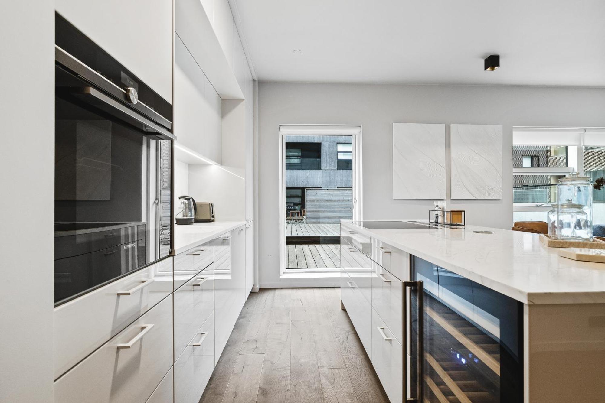 רייקיאוויק Vibrant Hafnatorg I Spacious Property With Expansive Garage מראה חיצוני תמונה