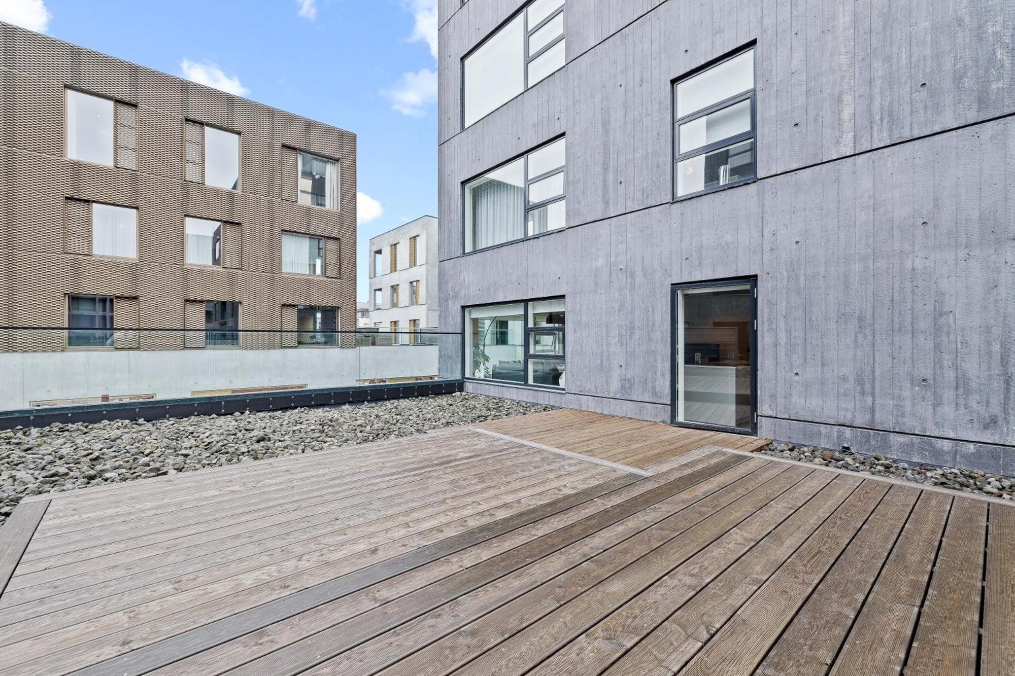 רייקיאוויק Vibrant Hafnatorg I Spacious Property With Expansive Garage מראה חיצוני תמונה